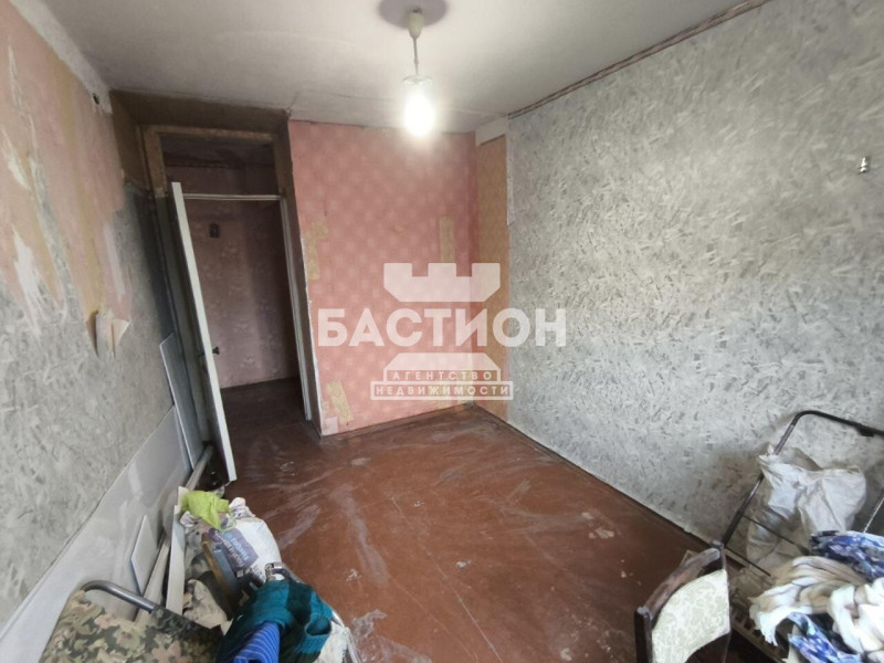 Фото 2-комнатная квартира, поселок городского типа. Юбилейное, улица Карла Маркса, 1 ID:1999969
