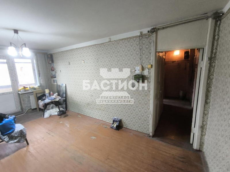 2-комнатная квартира, поселок городского типа. Юбилейное, улица Карла Маркса, 1 ID:1999969