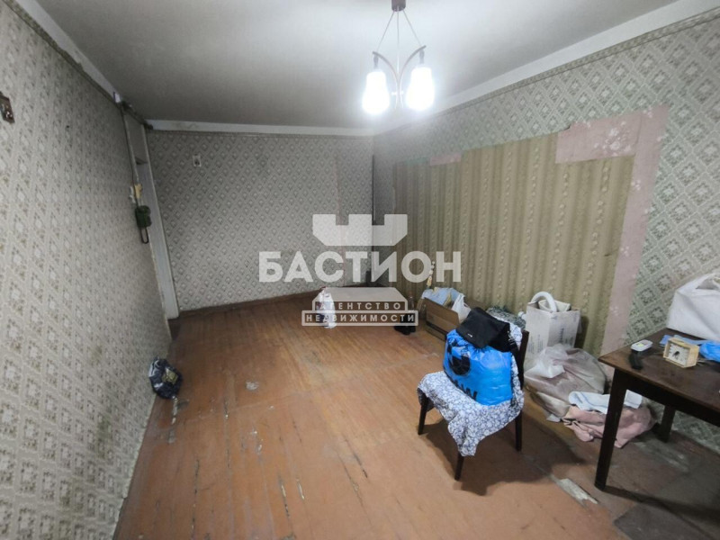 Фото 2-комнатная квартира, поселок городского типа. Юбилейное, улица Карла Маркса, 1 ID:1999969