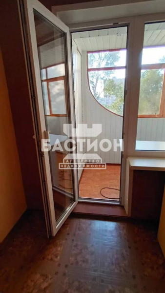 Фото 2-комнатная квартира, квартал Героев Сталинграда, 11 ID:2255775