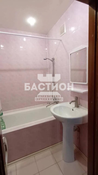 Фото 2-комнатная квартира, квартал Героев Сталинграда, 11 ID:2255775