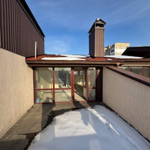 Фото Продам Таунхаус 287м2 в городе Луганск район ЖК ""Оксфорд""