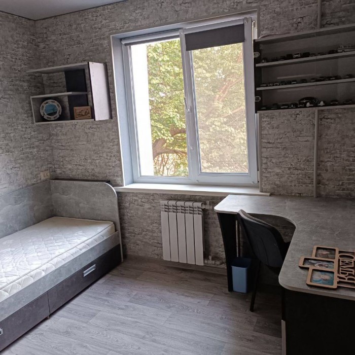 Фото Продам 3-х комнатную квартиру кв. Мирный