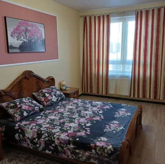 Сдается 2х комнатная квартира ПОСУТОЧНО (г. Стаханов)