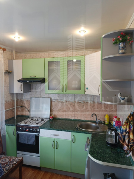 Фото Сдам 2-х комнатную квартиру на длительный срок (Стаханов, ул. Б. Хмельницкого, 21)