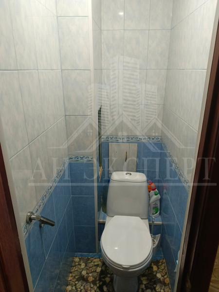 Фото Сдам 2-х комнатную квартиру на длительный срок (Стаханов, ул. Б. Хмельницкого, 21)