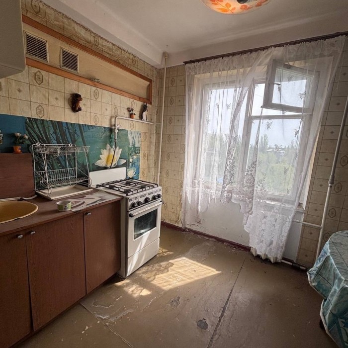 Фото Продам 2-х комн квартиру в г Луганск Городок Острая Могила