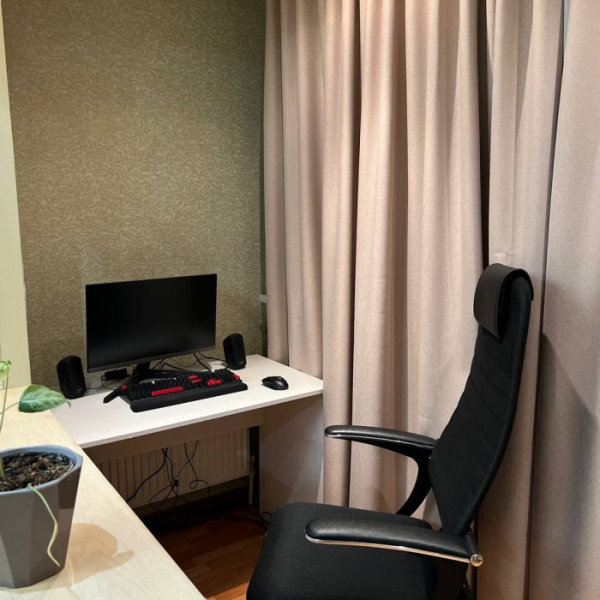 Фото Продам 4х комнатную квартиру на кв. Мирный