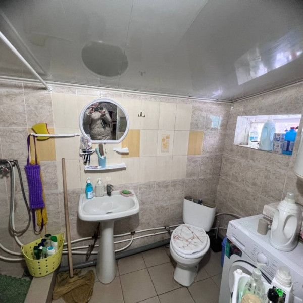 Фото Продам дом средний Камброд р- н магазина «Луганбуд»