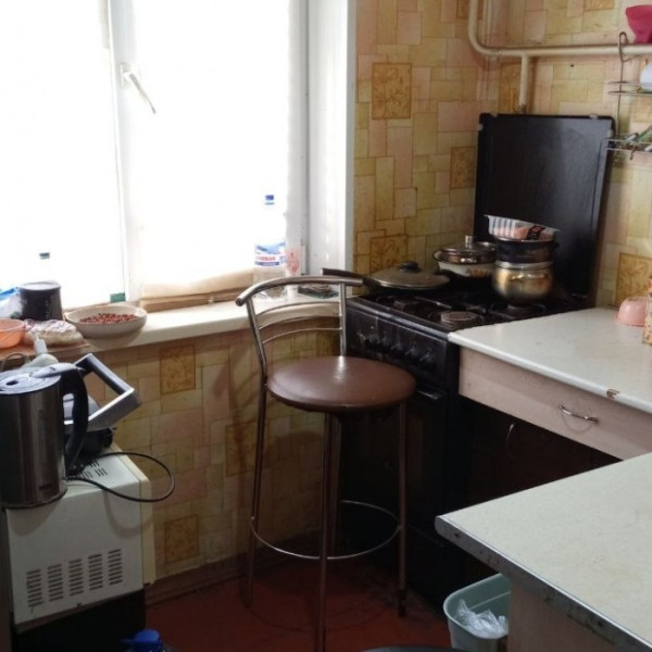 № 7031 Продам 3х комн. квартиру в р-не ДЮСШ