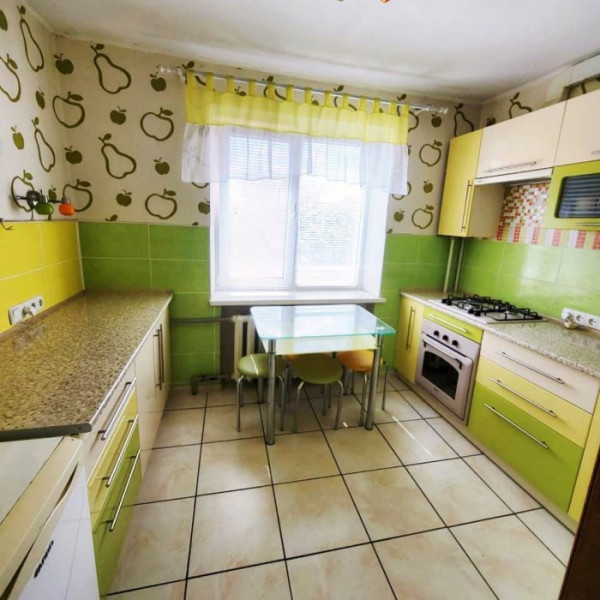 № 6664 Продам 2х комн. квартиру в р-не Стоматологии