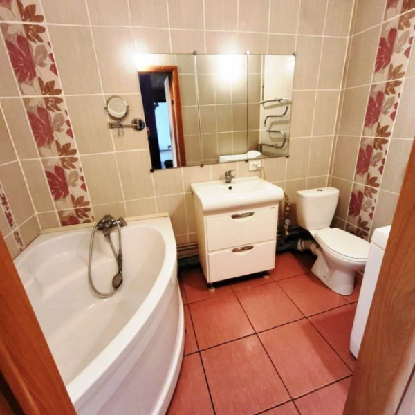 Фото № 6664 Продам 2х комн. квартиру в р-не Стоматологии