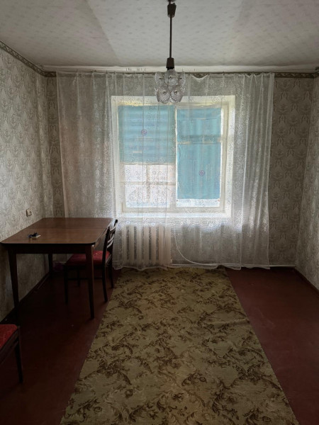 Фото Продается 3-х комнатная квартира в городе Стаханов, ул. Ю. Ленинцев, д. 15.