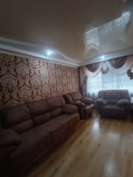 Фото № 913 Сдается 2 – х комнатная квартира- студия по ул. Гмыри в районе АЖЭО