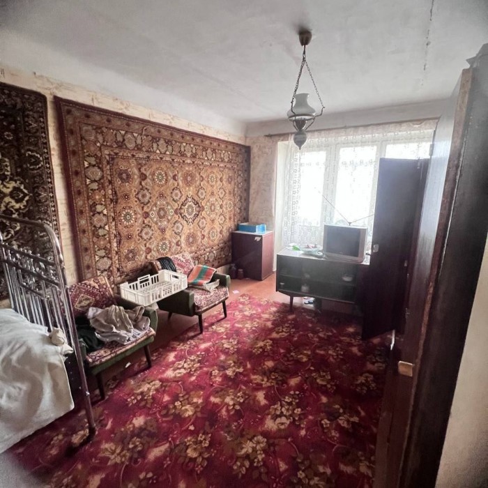 Фото Продам двухкомнатную квартиру на ул. 50 летия Образования СССР
