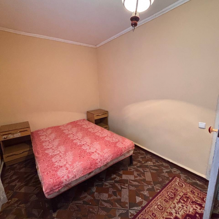 Фото Продам 2к квартиру по ул. Челюскинцев 2/5эт
