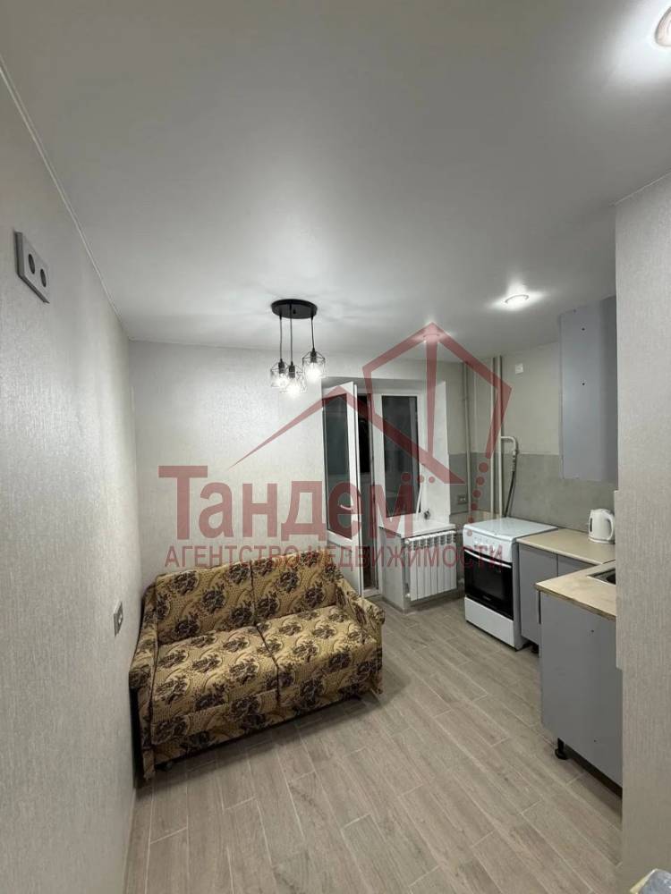 Фото ?1 комнатная 40м2 3/9эт кв. Пролетариата Донбасса г. Луганск - Объект №387