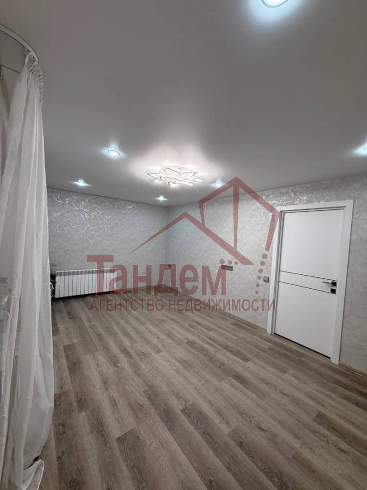 Фото ?1 комнатная 40м2 3/9эт кв. Пролетариата Донбасса г. Луганск - Объект №387