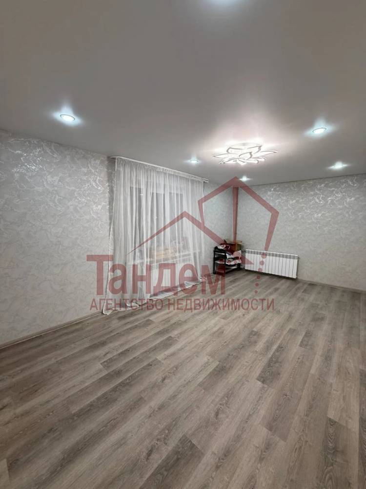 Фото ?1 комнатная 40м2 3/9эт кв. Пролетариата Донбасса г. Луганск - Объект №387