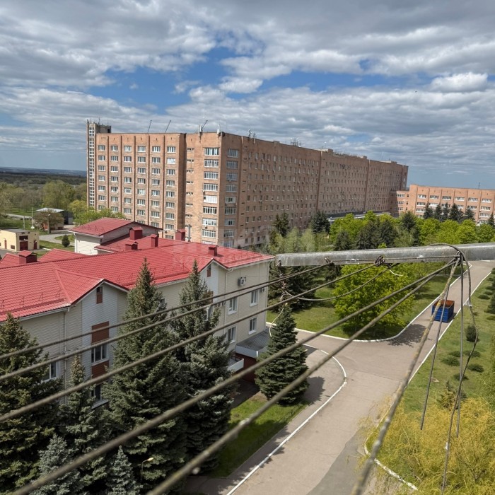 Продам 1комн квартиру в г Луганск район Областной Больницы