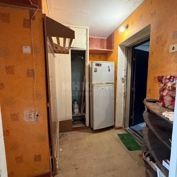 Фото Продам 1комн квартиру в г Луганск район Областной Больницы