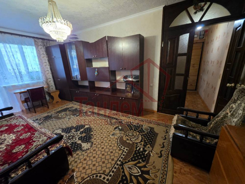 Фото Трехкомнатная квартира в Луганске - Объект №183