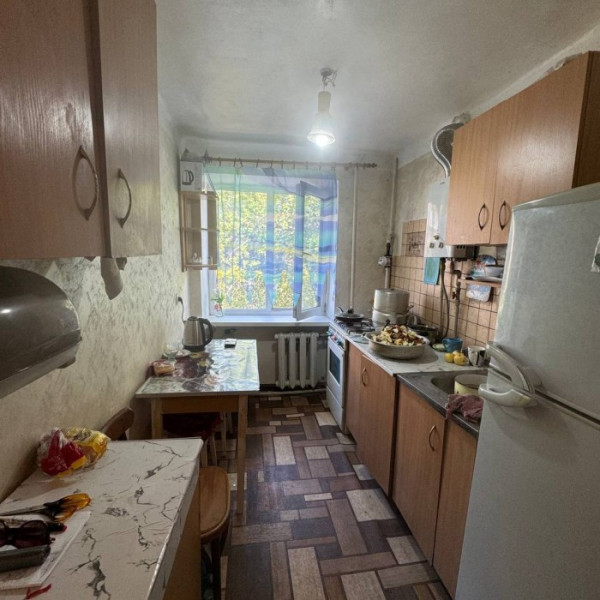 Фото Продам 2-х комнатную квартиру ул. Оборонная р-н ЛВАУШа