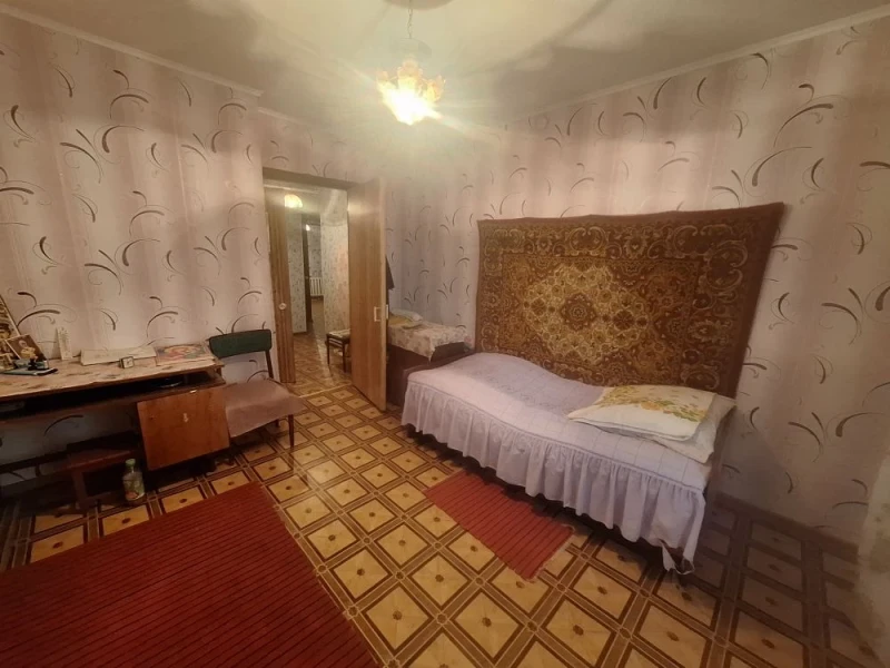 Фото Продаётся 2-комнатная квартира в городе Первомайск, кв. 60 лет СССР, д. 6.