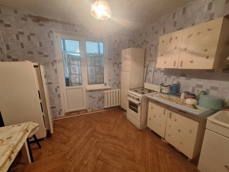 Фото Продаётся 2-комнатная квартира в городе Первомайск, кв. 60 лет СССР, д. 6.