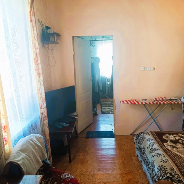 Фото № 6751 Продам 1/2 дома