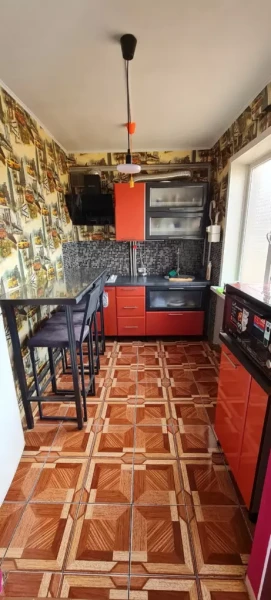 4-к квартира р-н ТРЦ СТОЛИЦА г. Алчевск #1130