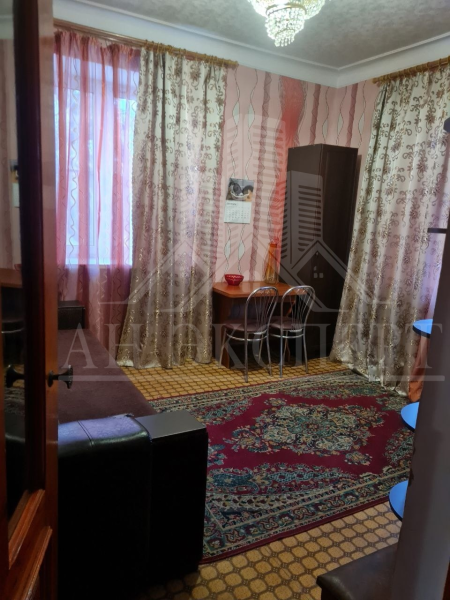 СДАМ 3-Х КОМНАТНУЮ КВАРТИРУ НА ДЛИТЕЛЬНЫЙ СРОК (Стаханов, ул. К. Либкнехта, д. 54)