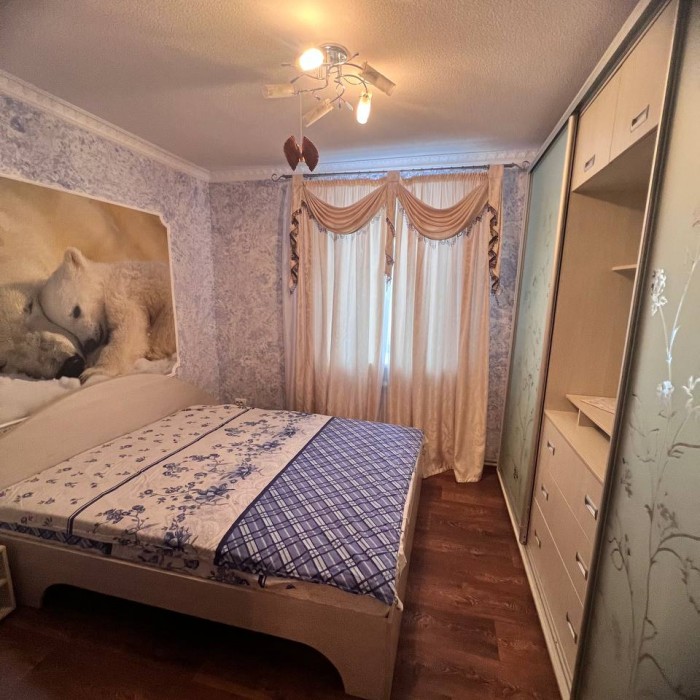 Фото Продам полдома р-н «Каретного двора» с отдельным входом