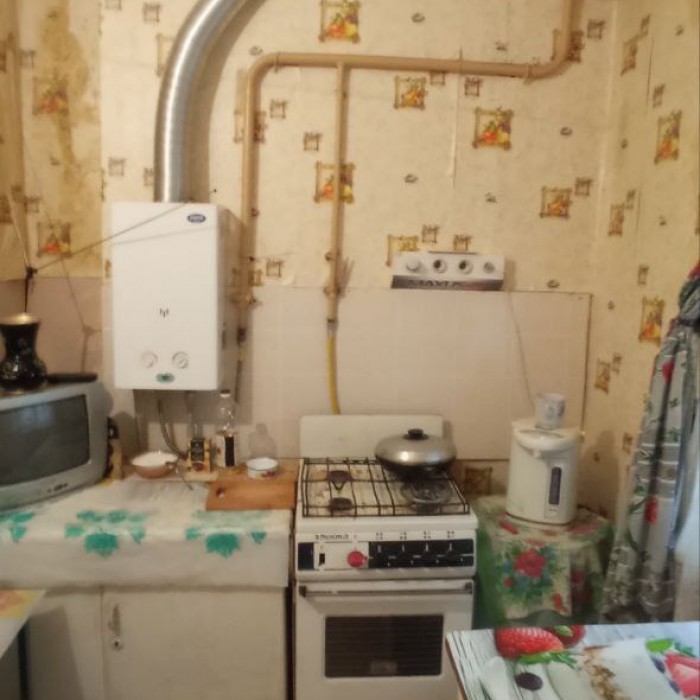 Фото Продам 2-х комнатную квартиру под ремонт, на Городке завода ОР