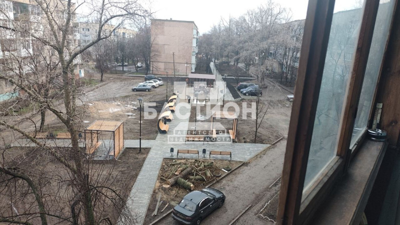 Фото 2-комнатная квартира, поселок городского типа Юбилейное, квартал Запорожченко, 8 ID:1992065