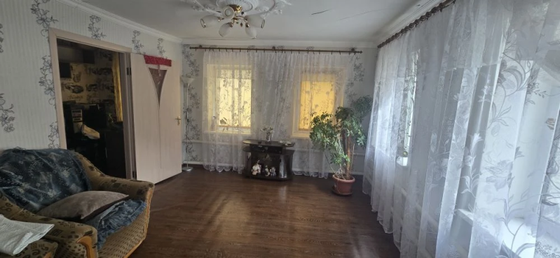 Фото Дом, в районе кв. Гаевого ( до остановки Гаевой 100 м)!