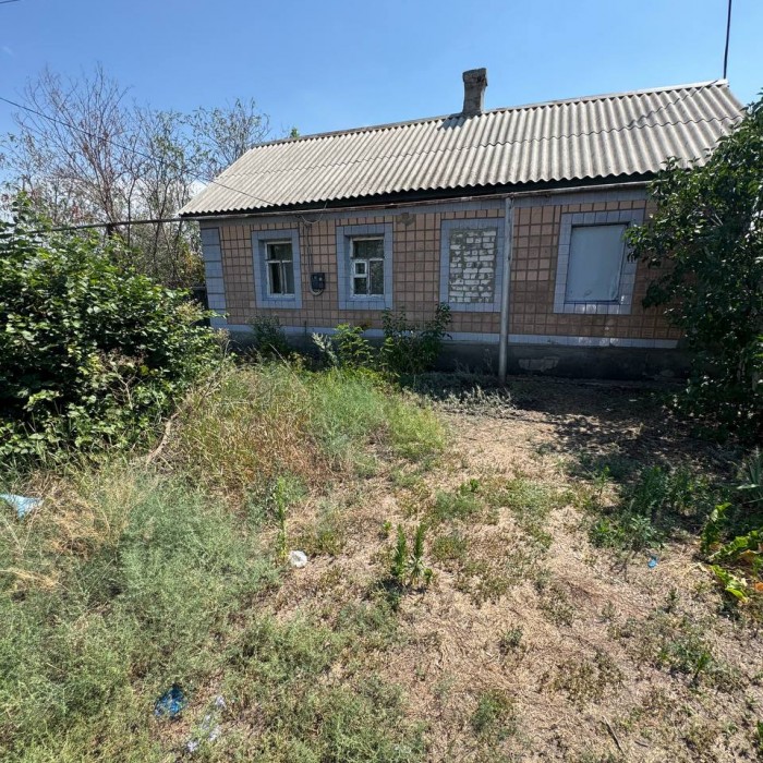 Фото Продам дом в центре Станицы Луганской, общей площадью 65 м2