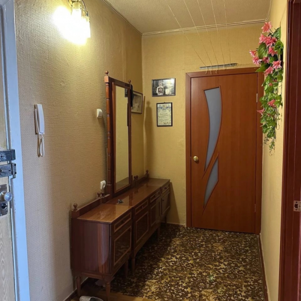 Фото Продам 2к на пос. Юбилейный 8/9эт