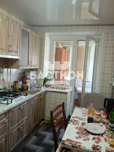 Фото 3-комнатная квартира, улица Коцюбинского, 27 ID:2171359