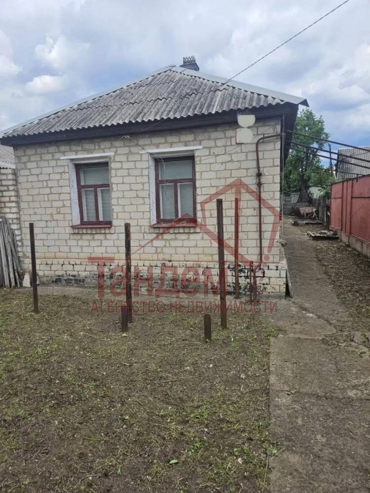 Фото Дом 65м2 ул. Старых Большевиков рядом с 11-й поликлиникой г. Луганск - Объект №414