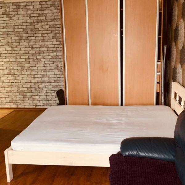 Фото Продам 1к квартиру в самом центре ул. Демехина,4/5эт