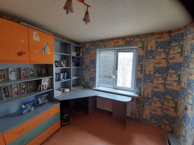Фото Продаётся 2-х комнатная квартира чешской планировки. г. Брянка, р-н Завадск, ул. Щетинина, д. 3.