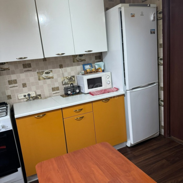 Фото Продам 3-х комн квартиру в городе Луганск улица Боженко