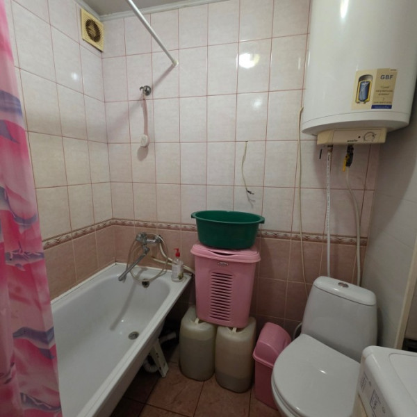 Фото Продам 3к квартиру в г. Луганск ВВАУШ