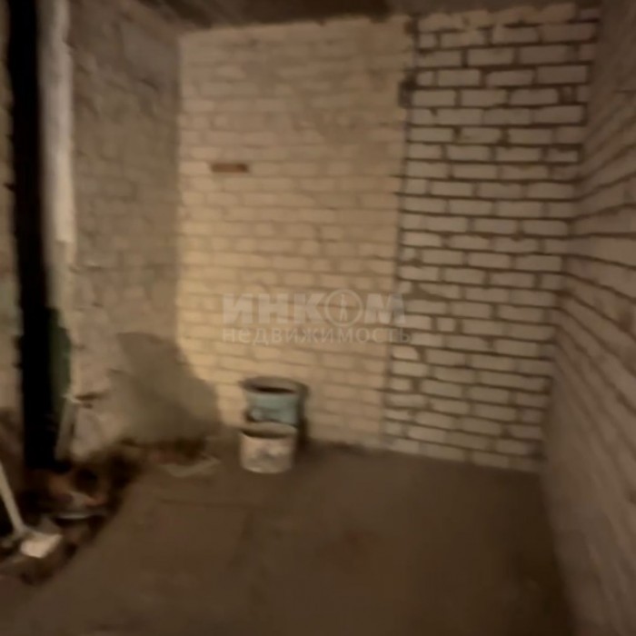 Фото Продам помещение 235 м2 в г. Луганск ул. Оборонная 2А