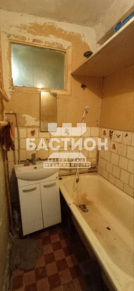 Фото 4-х комнатная квартира,квартал Солнечный 31 ID:1917480