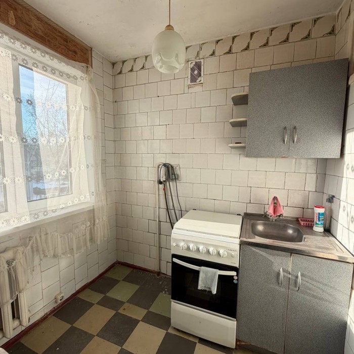 Фото Продам 2-комн. кв. Ватутина, квартира не угловая.