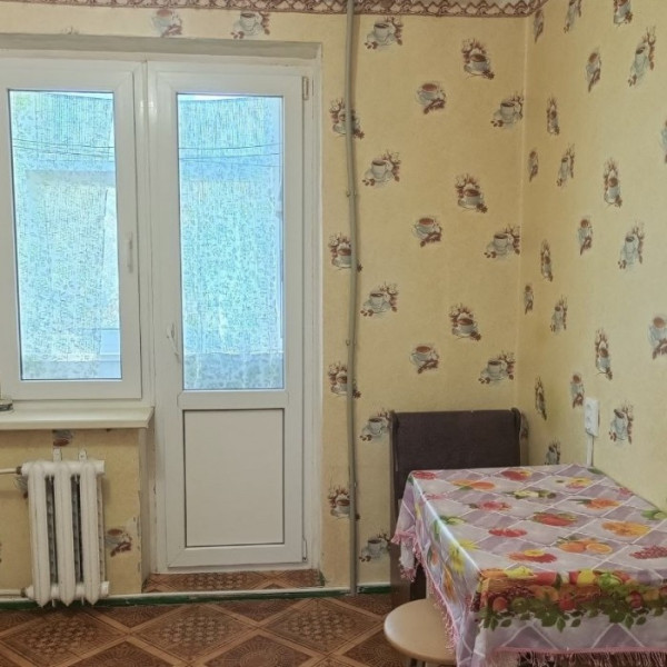 Фото Продам 2к квартиру на Юбилейном 3/5эт, 56м2