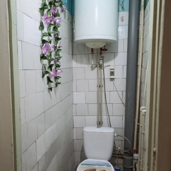 Фото Продам 2к квартиру на Юбилейном 3/5эт, 56м2