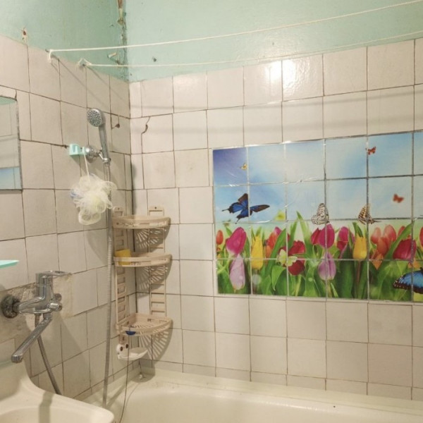 Фото Продам 2к квартиру на Юбилейном 3/5эт, 56м2